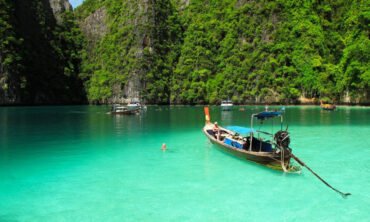 Virtual Winter Tour: Phi Phi Islands